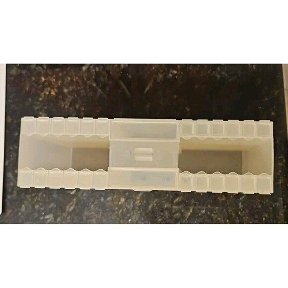 Tupperware Tuppertoys ART LOCKER  crayon & art supply storage Vintage 1987 USABC - Picture 8 of 8